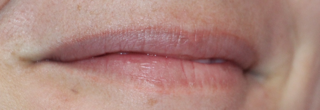 Exemple de maquillage permanent bouche (avant)